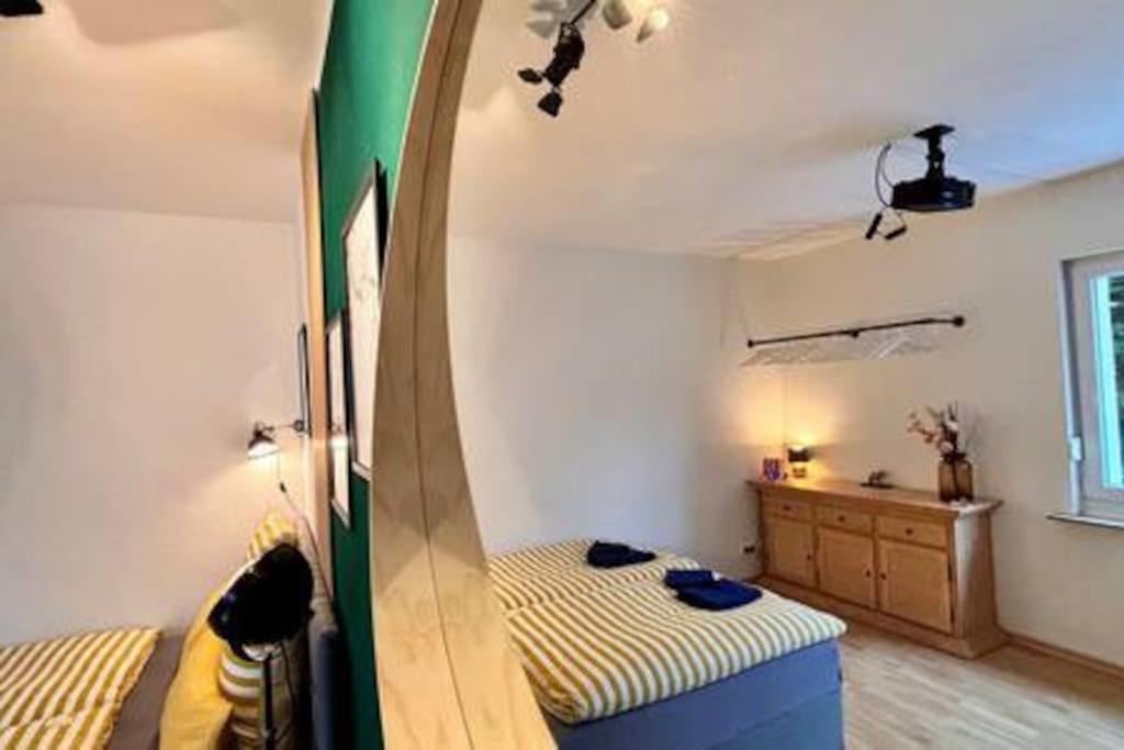 Ferienwohnung Modern & Stilvoll Mit Kino - Wii Essen Exterior foto
